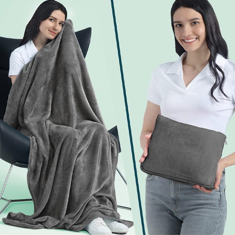 2-in-1 Travel Storage Blanket